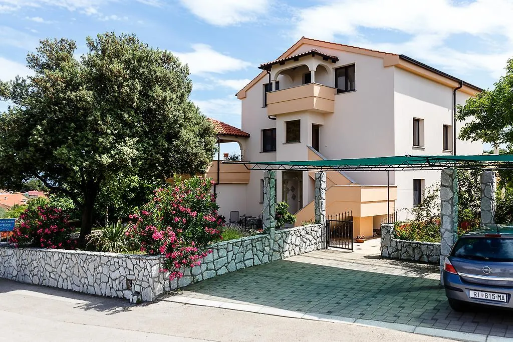 Rimbaldo Apartments Krk Town