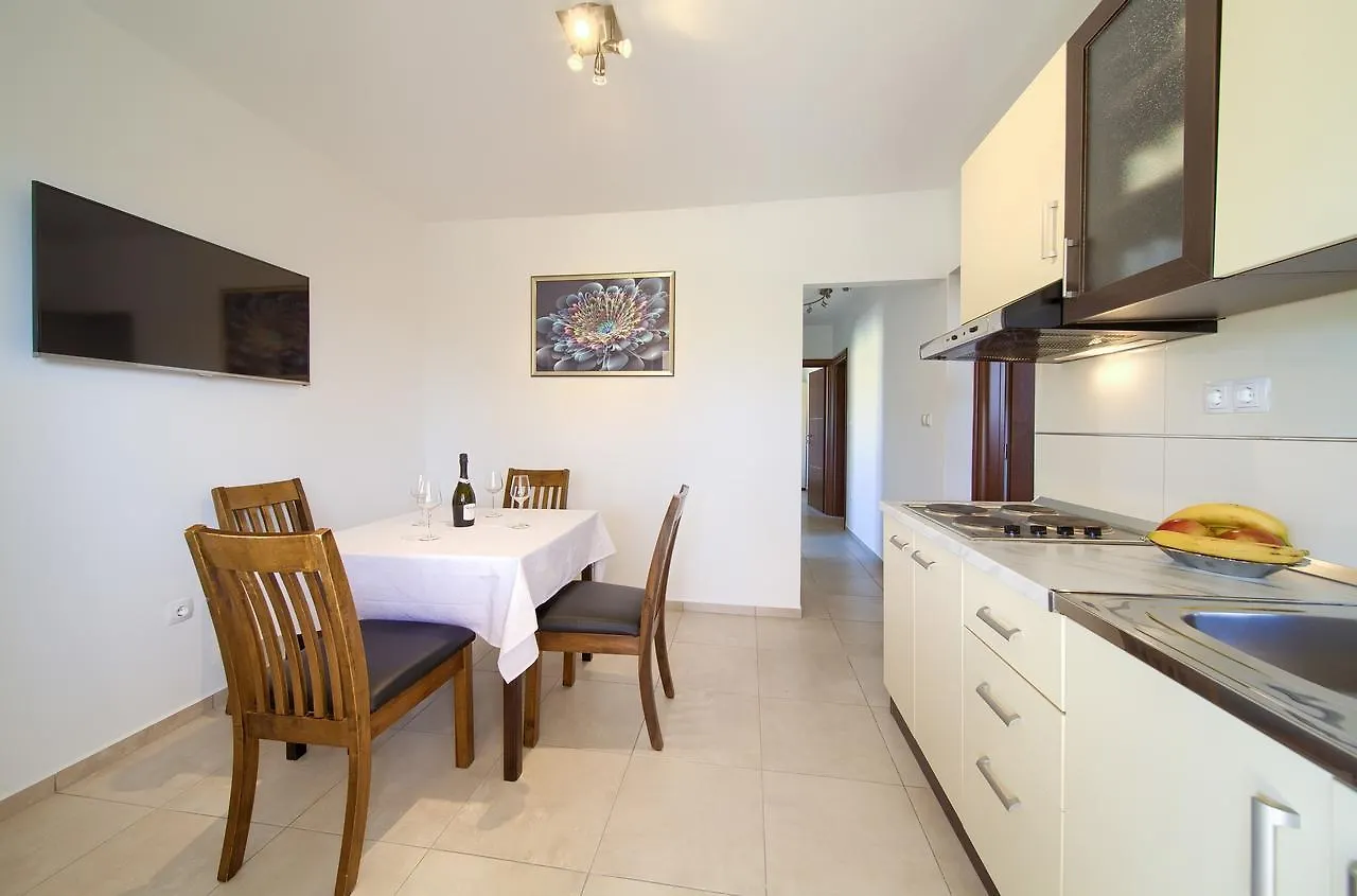 Rimbaldo Apartments Krk Town