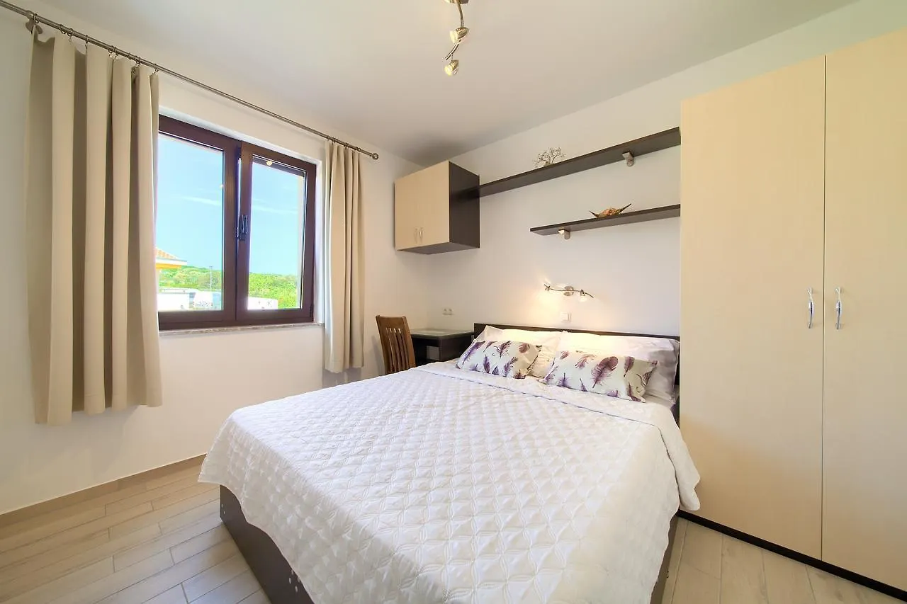 Rimbaldo Apartments Krk Town